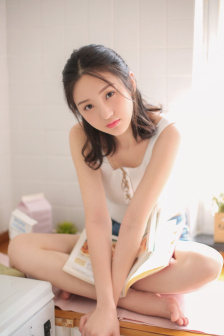 皇上在树上c太子妃(桃森ミヨシ)全本